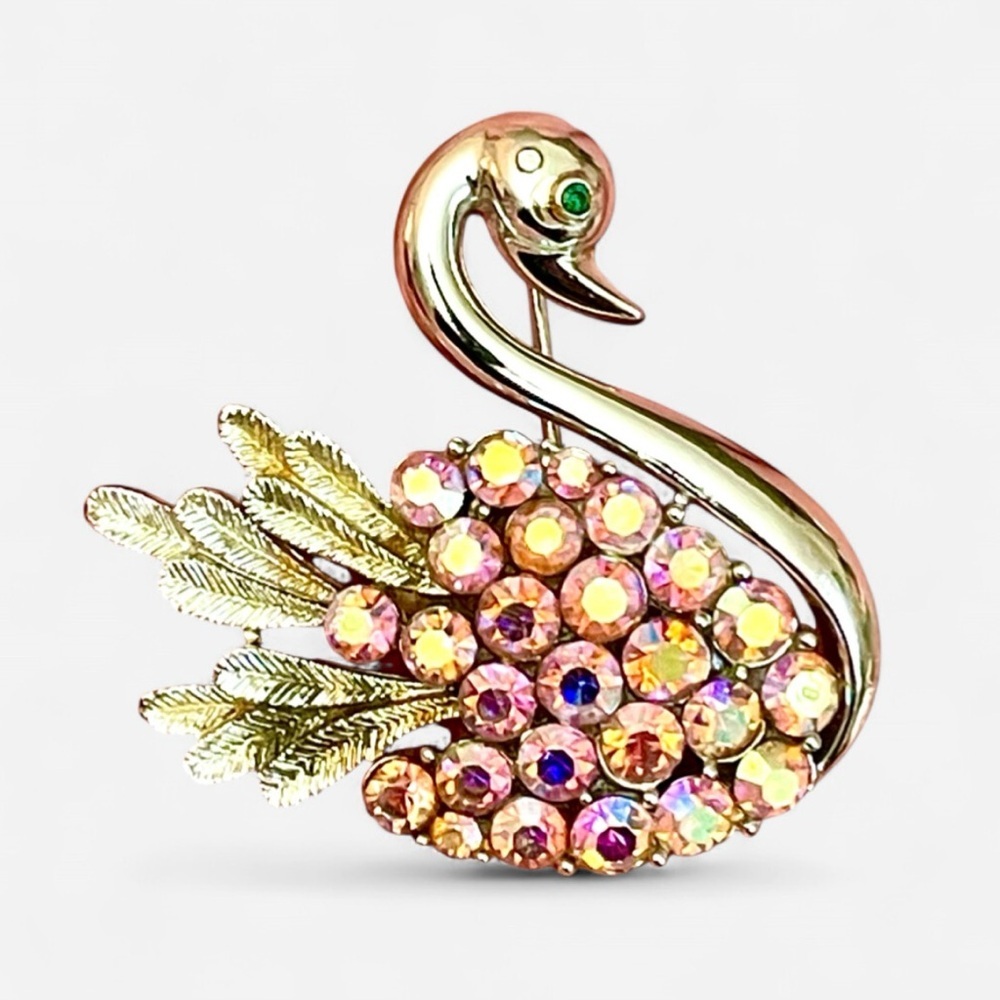 Coro Vintage Swan Rhinestone Brooch Pink Aurora Borealis (AB) Two Tone Retro Pin - Picture 3 of 10